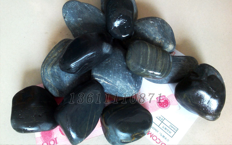 黑色鹅卵石3-5cm