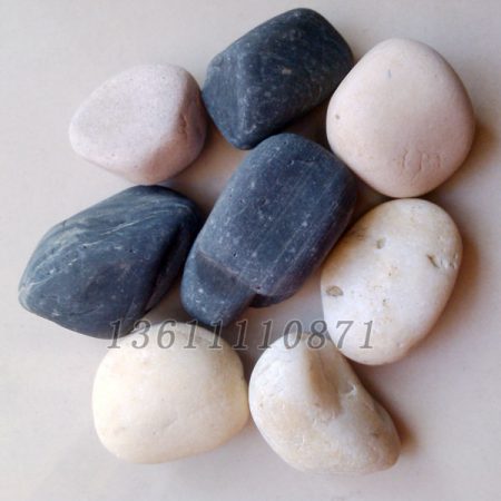 黑色鹅卵石&白色鹅卵石2-4cm